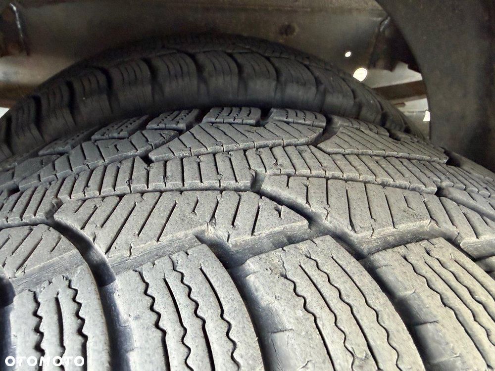 Iveco 70C18 - 25