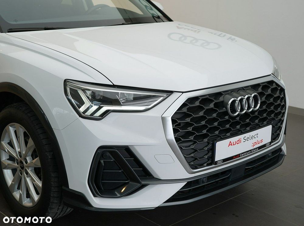 Audi Q3 Sportback - 8
