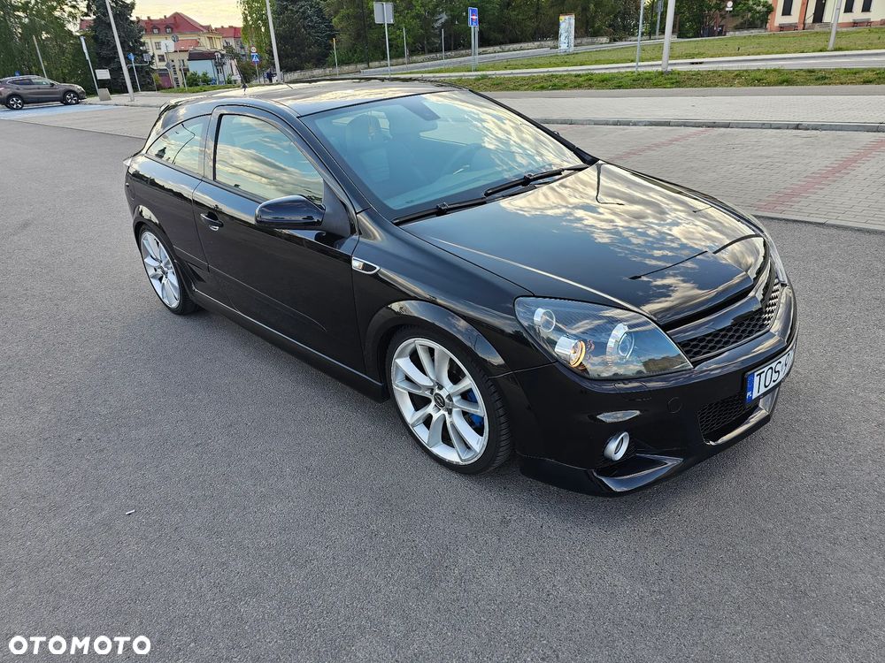 Opel Astra 2.0 T OPC - 3