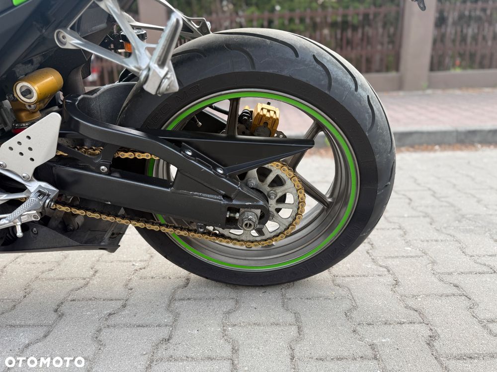 Kawasaki Ninja - 24