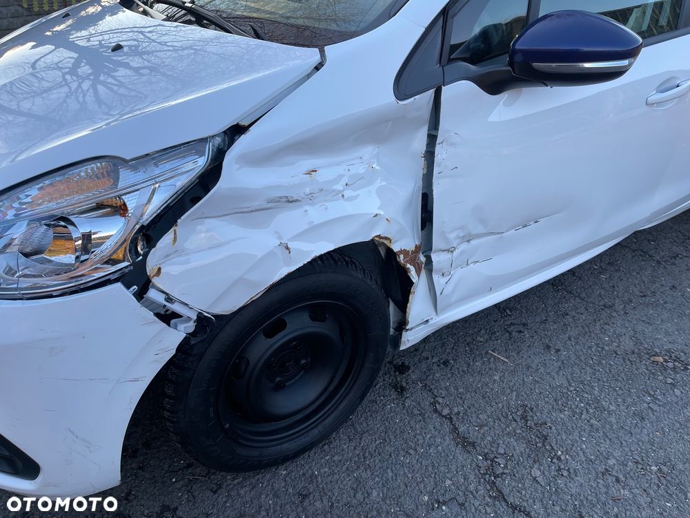 Peugeot 208 PureTech 68 Like - 6