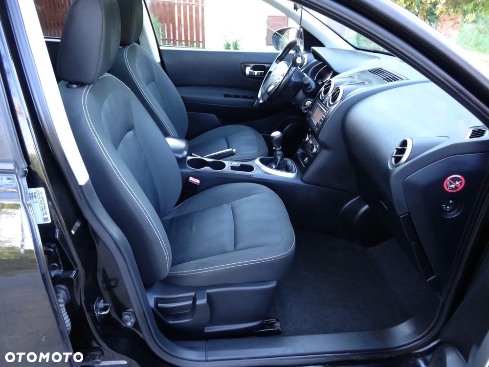 Nissan Qashqai 2.0 360 - 24