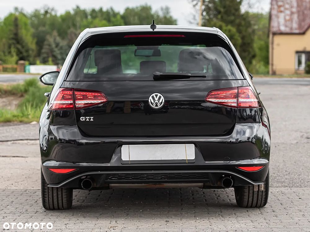 Volkswagen Golf 2.0 TSI BMT GTI Performance DSG - 11