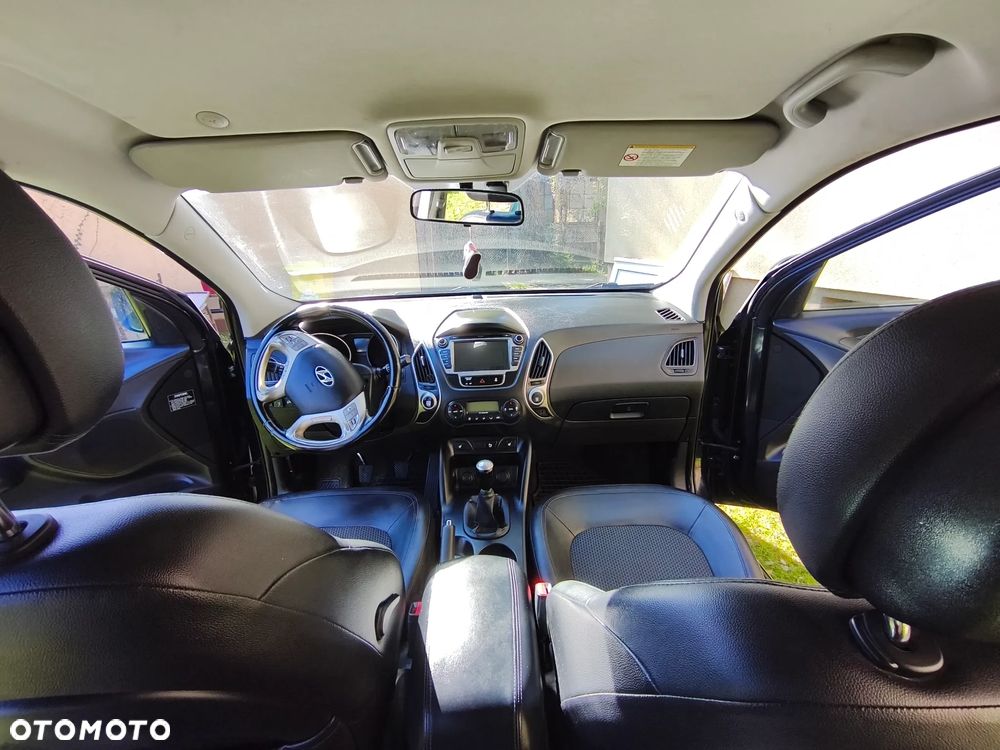Hyundai ix35 2.0 2WD Trend - 10
