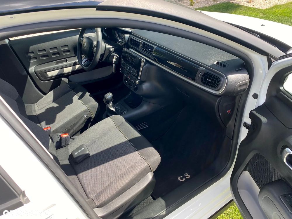 Citroën C3 1.2 PureTech Shine - 16