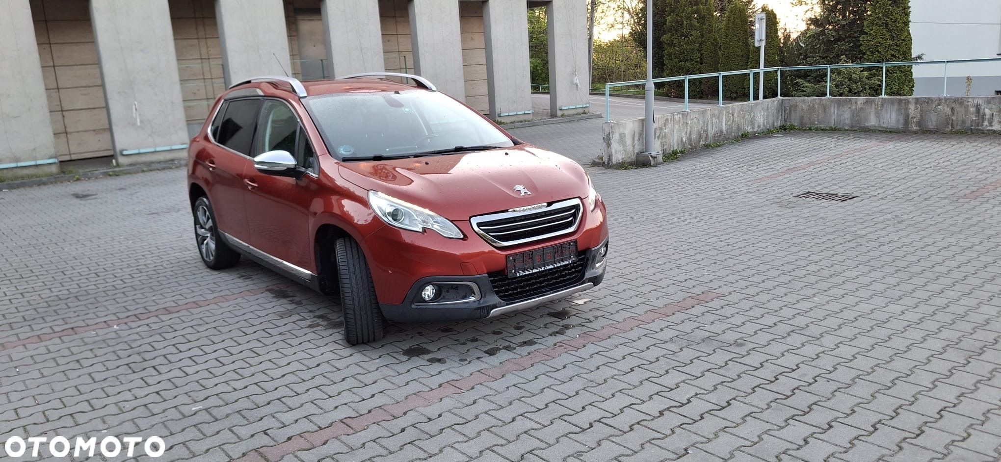 Peugeot 2008 1.6 VTi Allure - 1