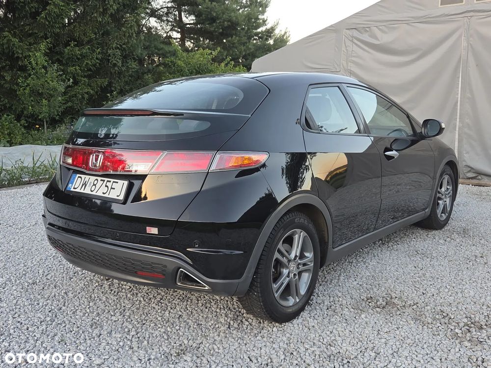 Honda Civic 1.8 Comfort - 14