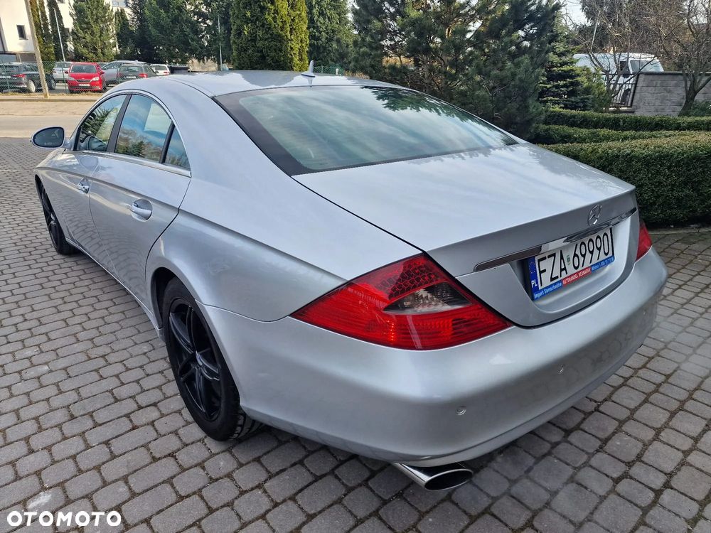 Mercedes-Benz CLS - 6