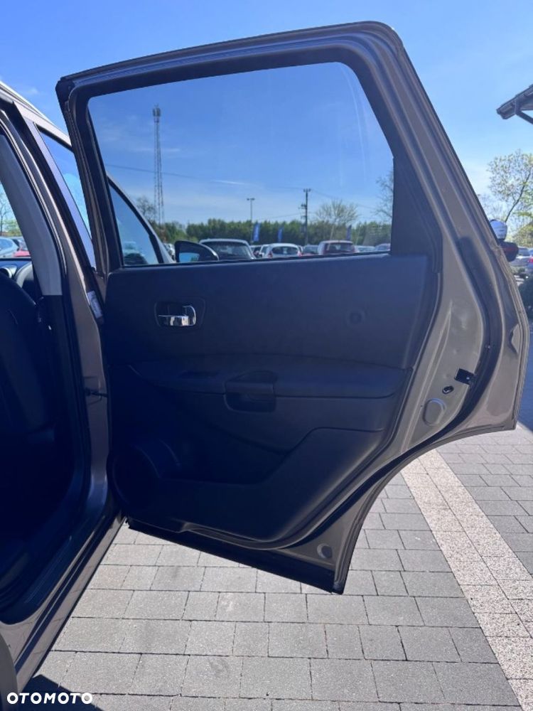Nissan Qashqai+2 - 29