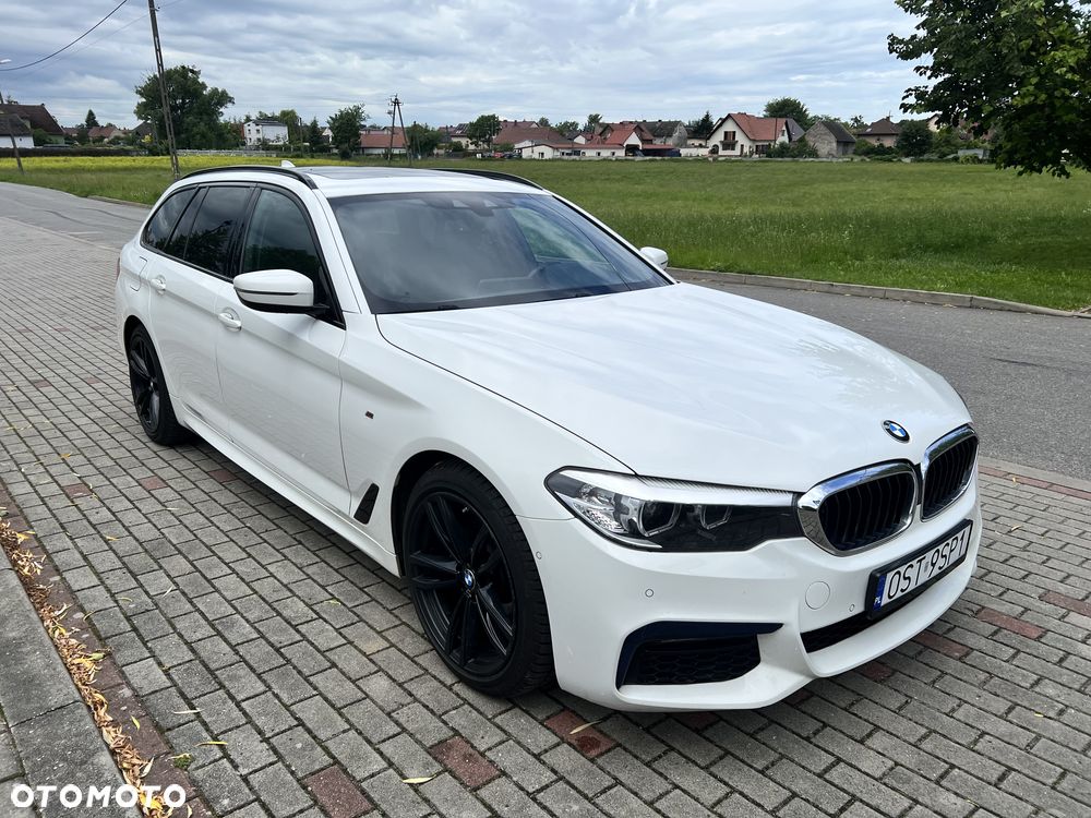 BMW Seria 5 520d M Sport - 3