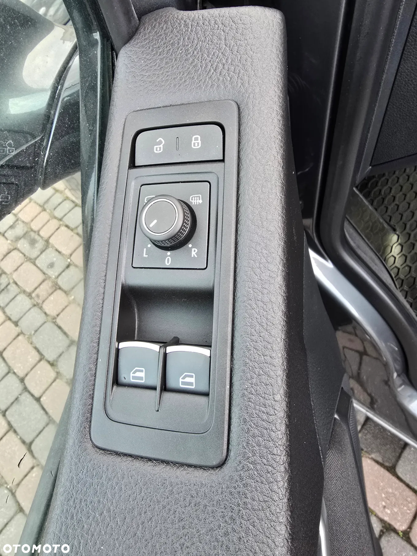Volkswagen Multivan 2.0 BiTDI L1 Highline DSG - 13