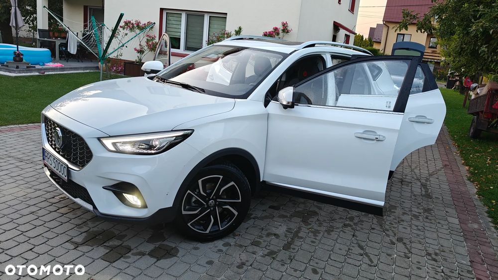 MG ZS 1.0 T-GDI Exclusive - 12