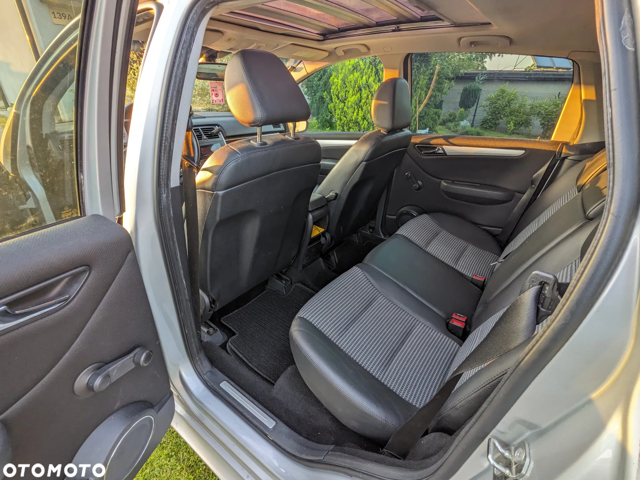 Mercedes-Benz Klasa B 200 CDI - 15