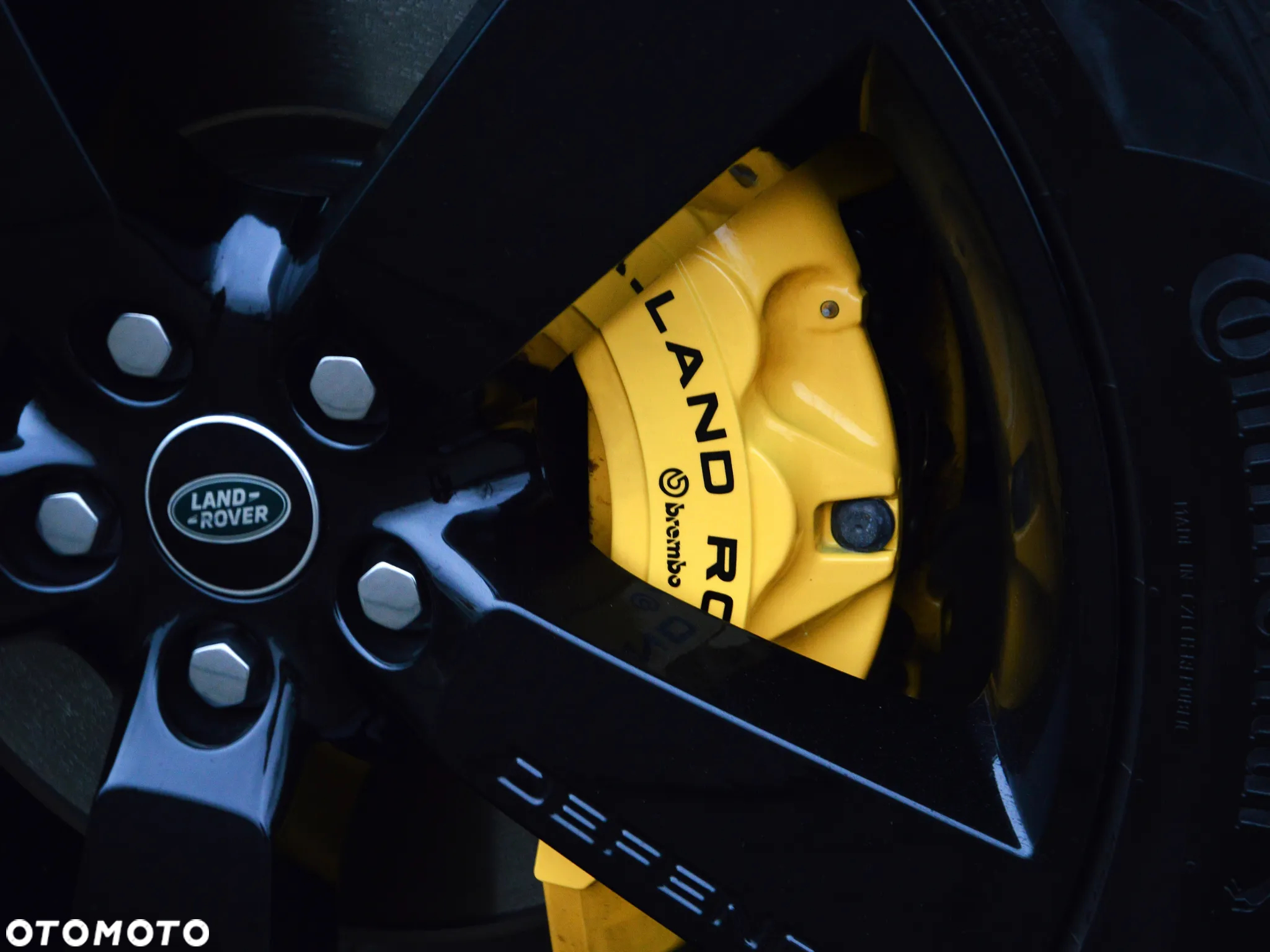 Land Rover Defender 110 5.0 P525 V8 - 14