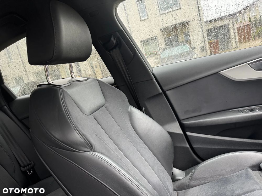 Audi A4 Limousine - 16