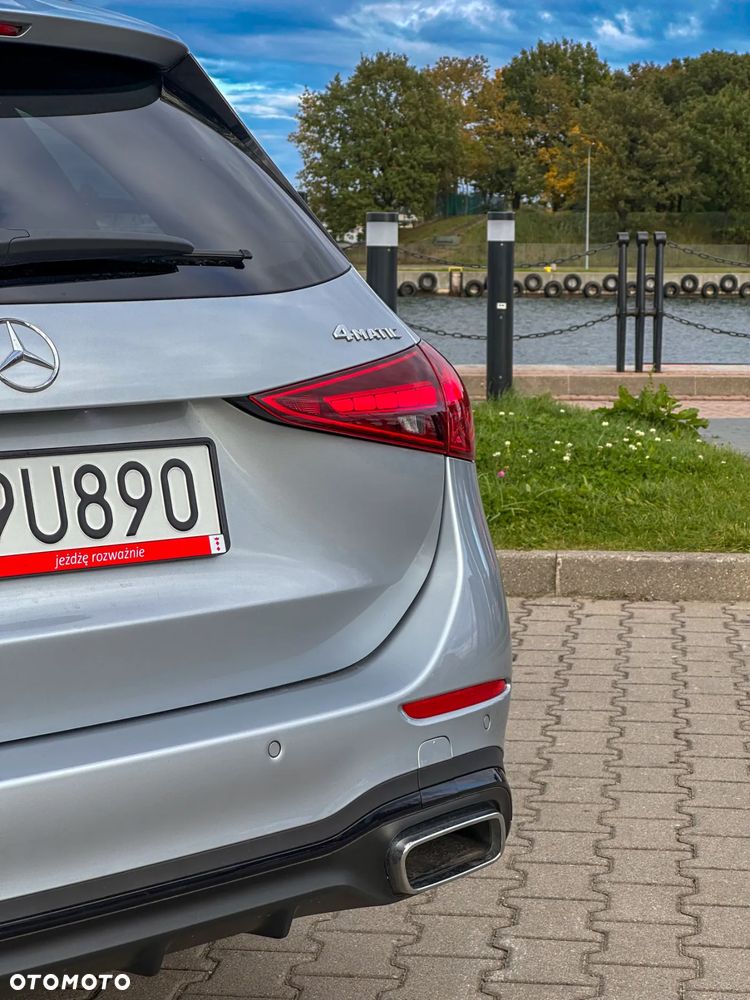 Mercedes-Benz Klasa C 220 d 4Matic 9G-TRONIC - 17