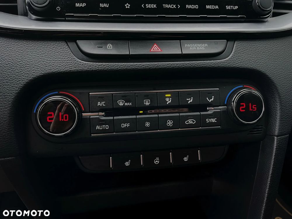 Kia XCeed 1.4 T-GDI L Business Line - 29