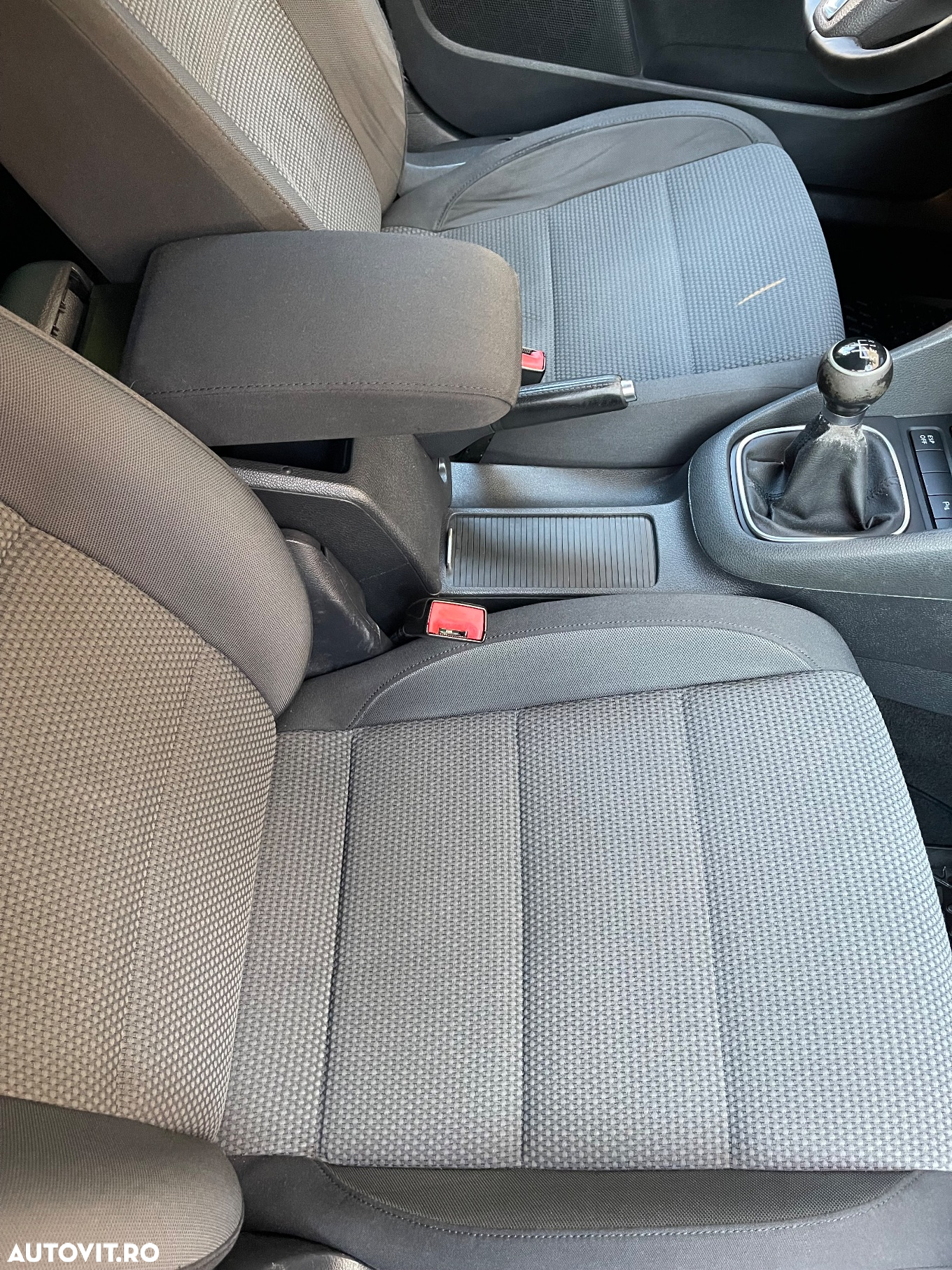 Volkswagen Golf - 13