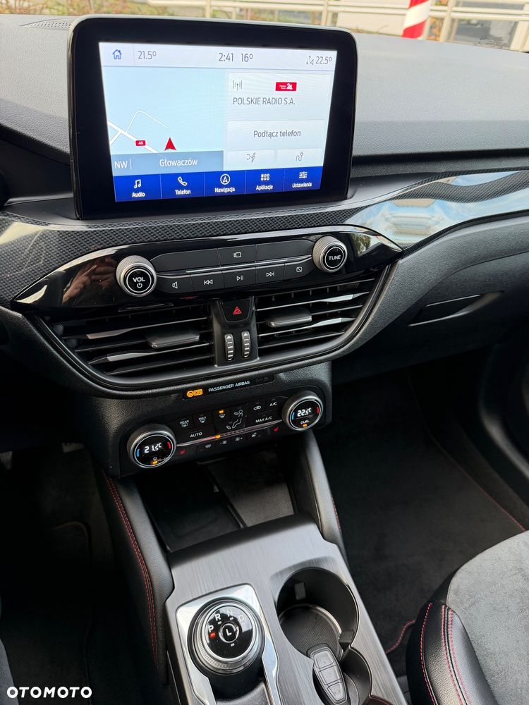 Ford Kuga 2.5 Duratec PHEV ST-LINE X - 35