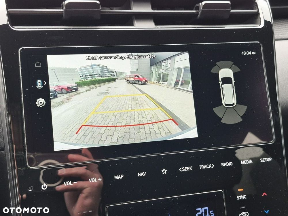 Hyundai Tucson 1.6 T-GDi HEV Modern 2WD - 38