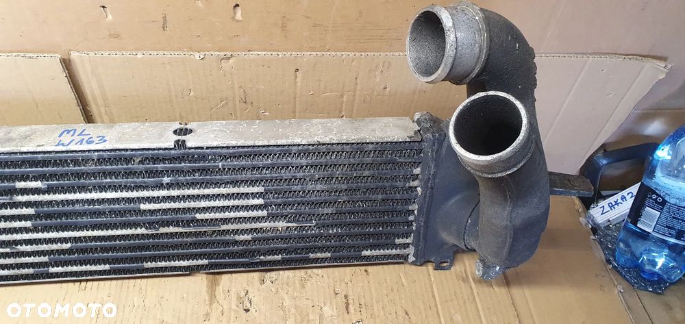Intercooler chłodnica intercoolera Mercedes ML W163 4.0 CDI A1635011524 - 4