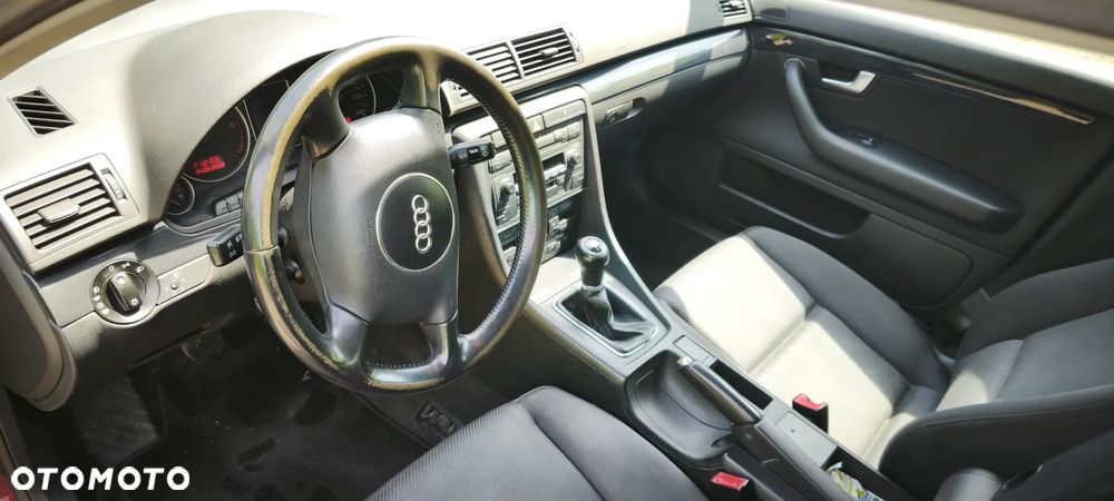 Audi A4 Avant 1.9 TDI - 7