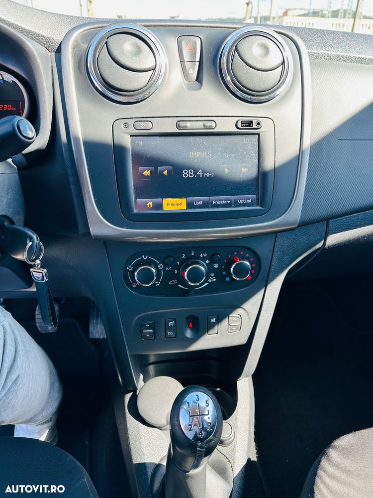 Dacia Sandero Stepway TCe 90 Prestige - 9