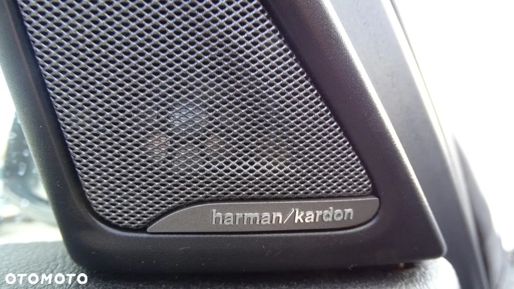 BMW Seria 5 520d Sport - 30