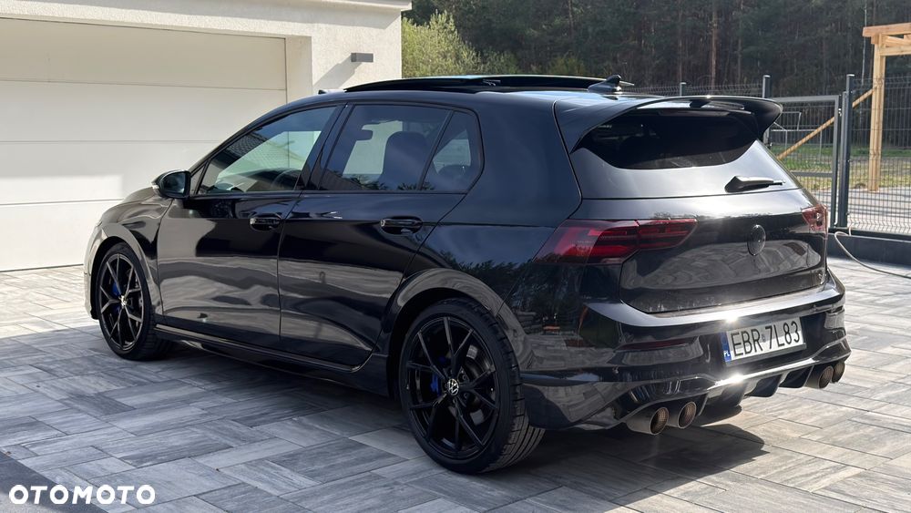 Volkswagen Golf - 2