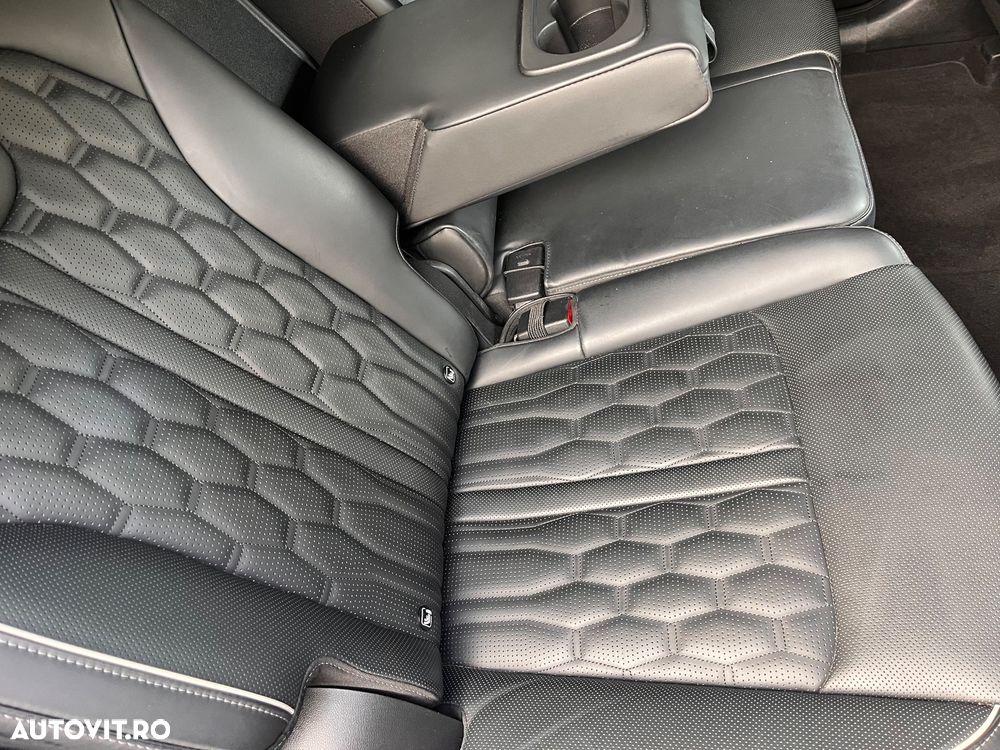 Kia Sorento - 16