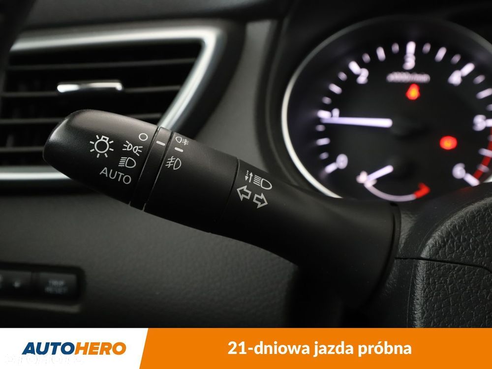 Nissan Qashqai 1.6 DCi Visia - 28
