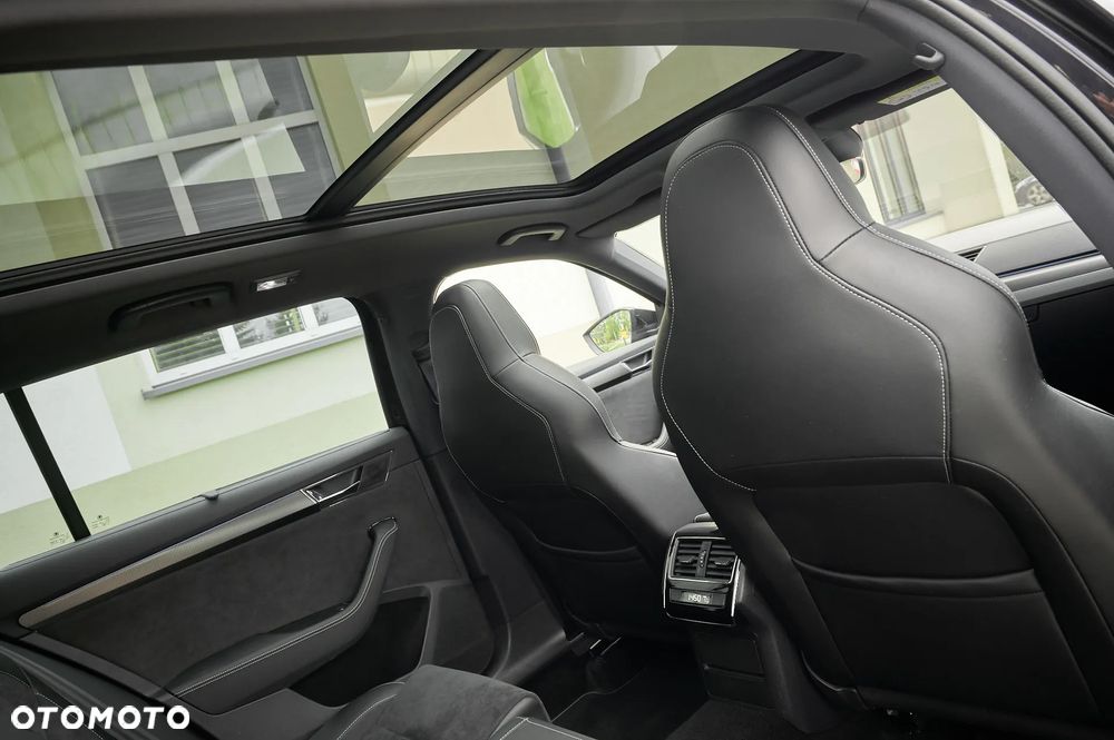 Skoda Superb 1.5 TSI DSG Sportline - 24