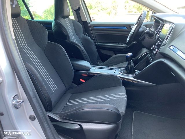 Renault Mégane Sport Tourer 1.5 Blue dCi GT Line - 36