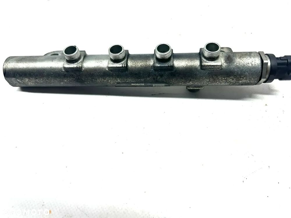 Saab 93 9-3 listwa ciśnienia 1.9 TTiD DTR 180 / 160ps 55213269 - 1