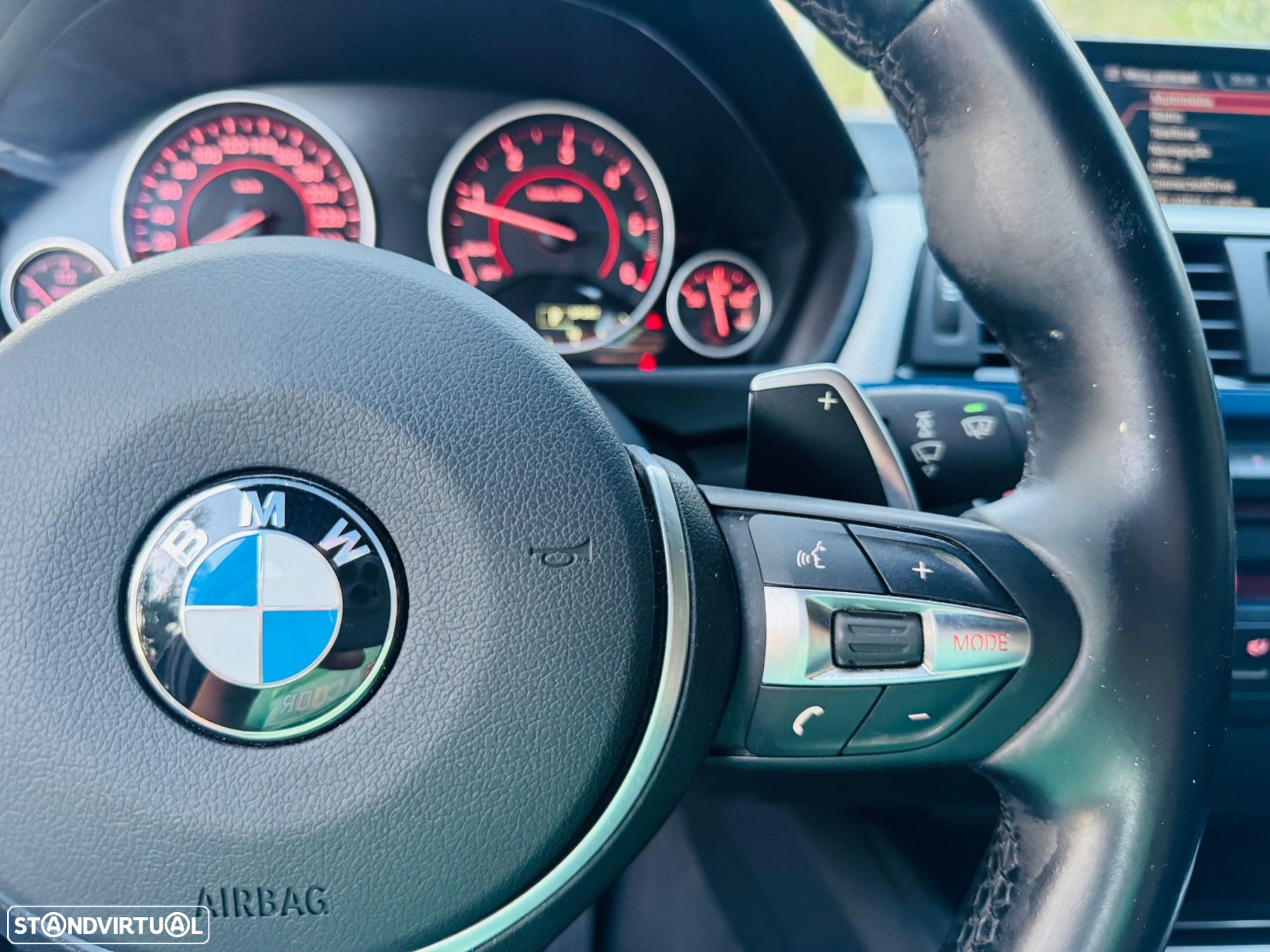 BMW 320 d Touring Auto Pack M - 23