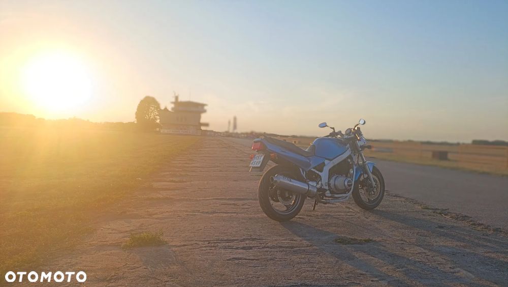 Suzuki GS - 2