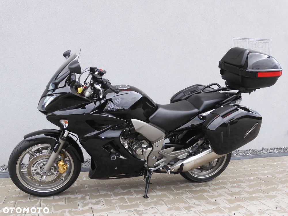Honda CBF - 25