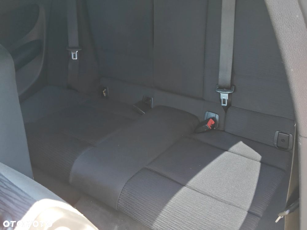 BMW Seria 1 - 11
