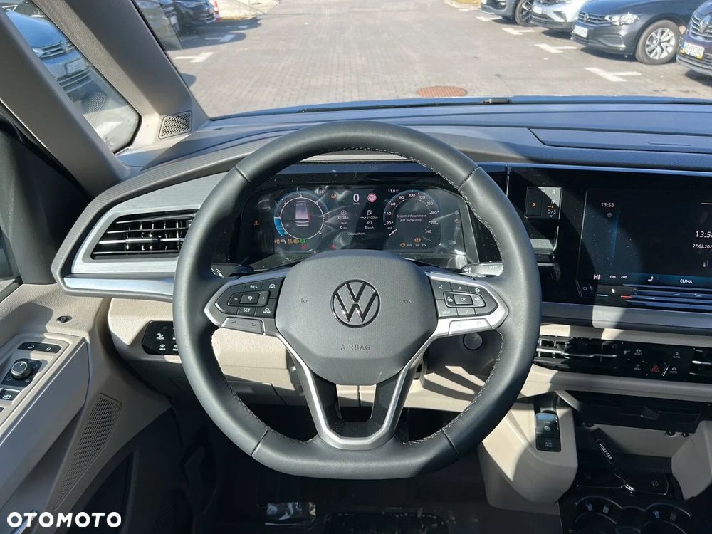 Volkswagen California - 16