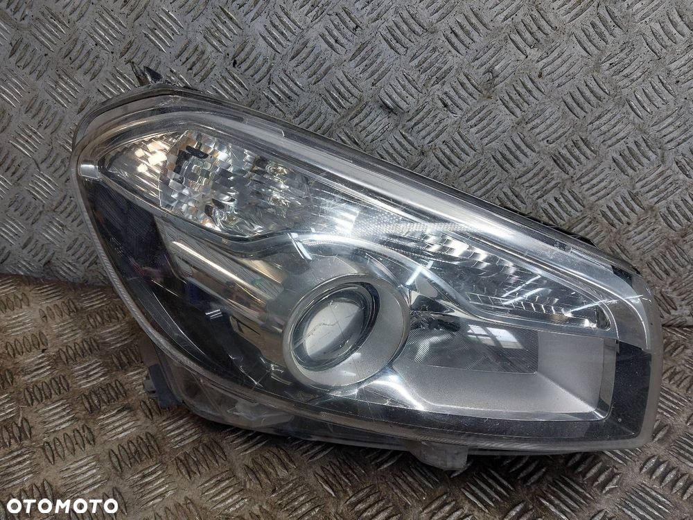 LAMPA PRAWY PRZÓD XENON QASHQAI+2 I LIFT J10 EU 26010BR60A 5DV009610-00 - 1