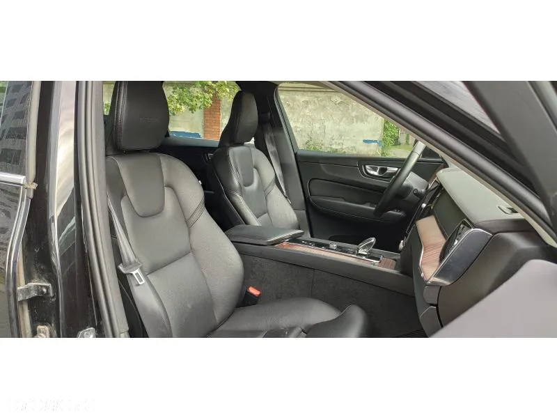 Volvo XC 60 B5 D AWD Inscription - 13