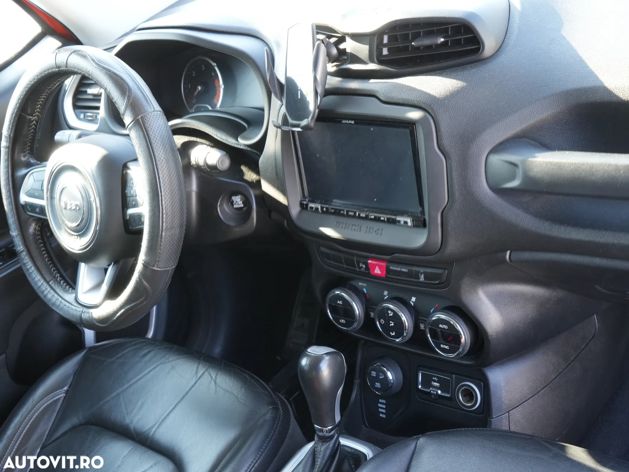 Jeep Renegade 2.0 M-Jet 4x4 Low AT9 Limited - 24