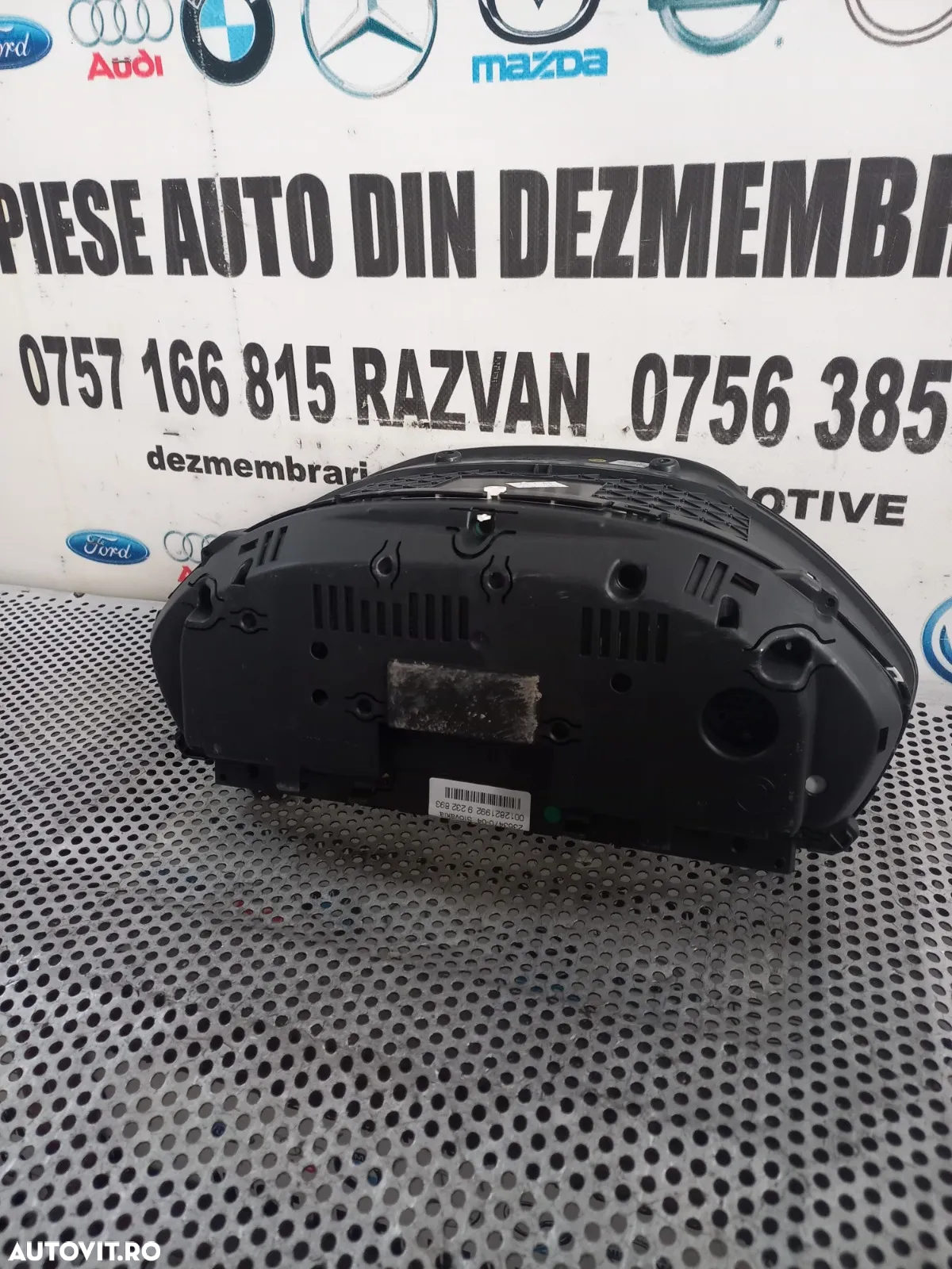 Ceasuri Bord Bmw F30 F31 Volan Dreapta Cod  2.0 Diesel N47 Manual - Dezmembrari Arad - 6