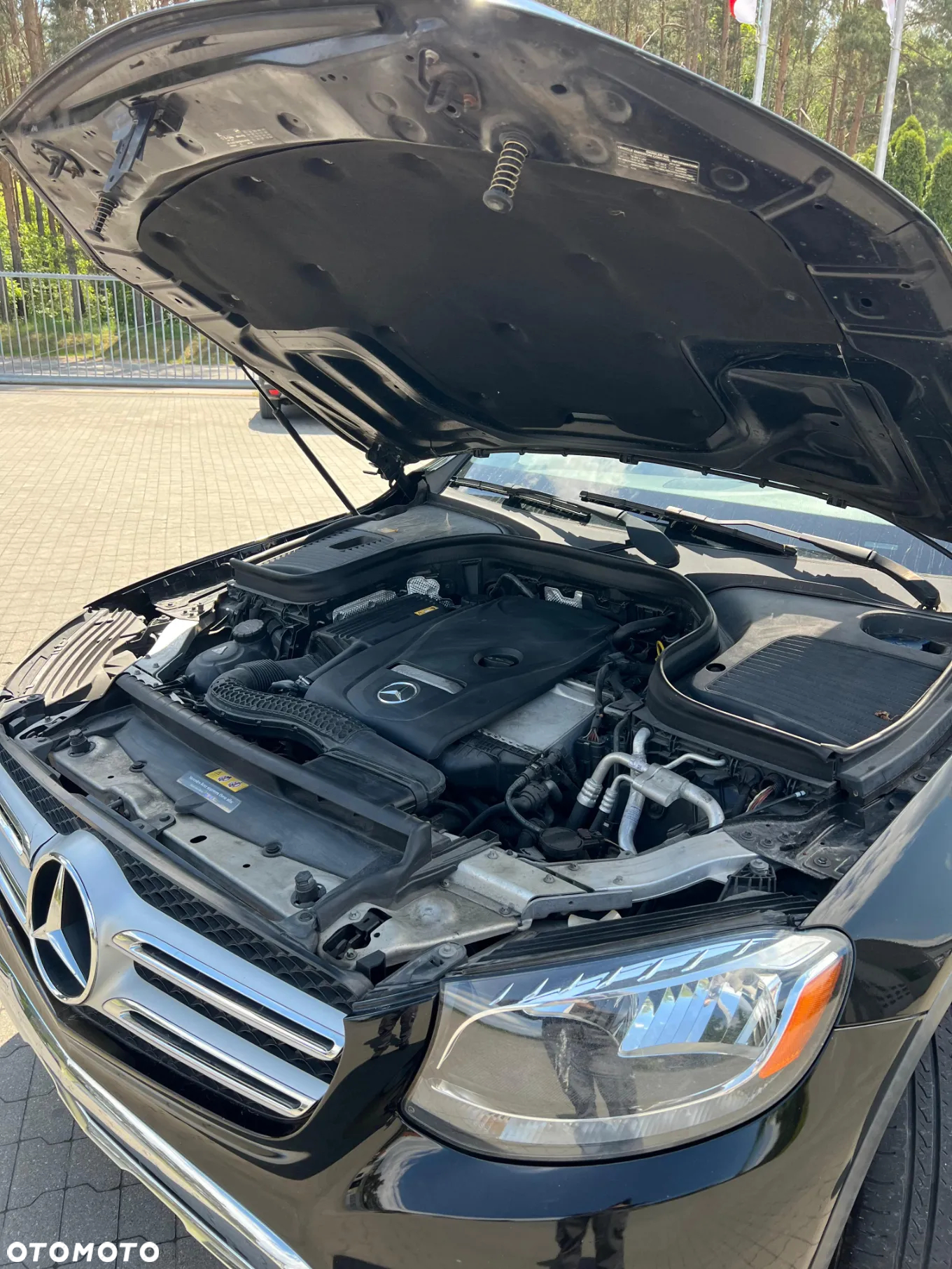 Mercedes-Benz GLC 300 4Matic 9G-TRONIC Exclusive - 3