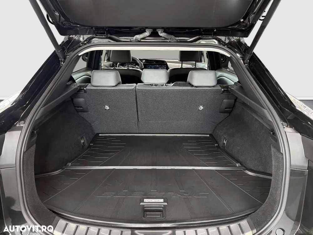Lexus RZ 450e Executive Line - 13