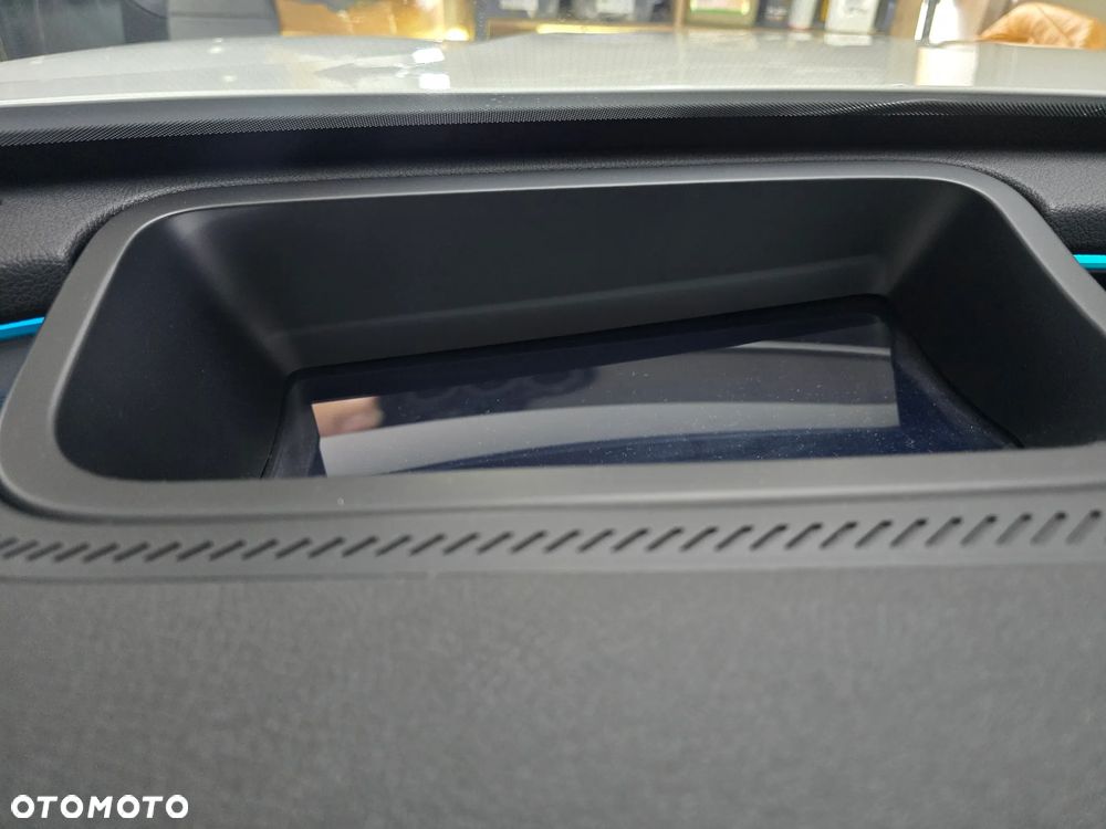 Omoda 9 1.5 Super Hybrid Exclusive AWD - 37