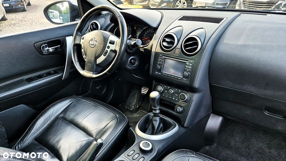 Nissan Qashqai+2 2.0 4x4 Tekna - 36