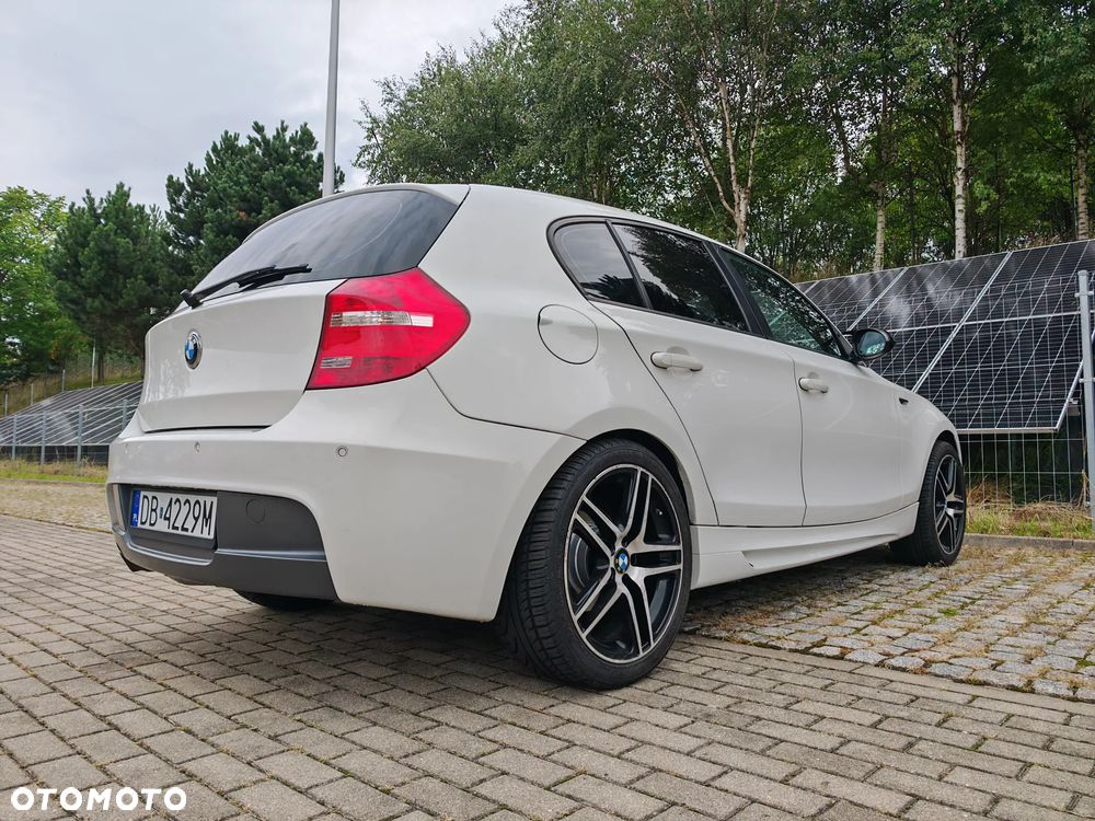 BMW Seria 1 - 16