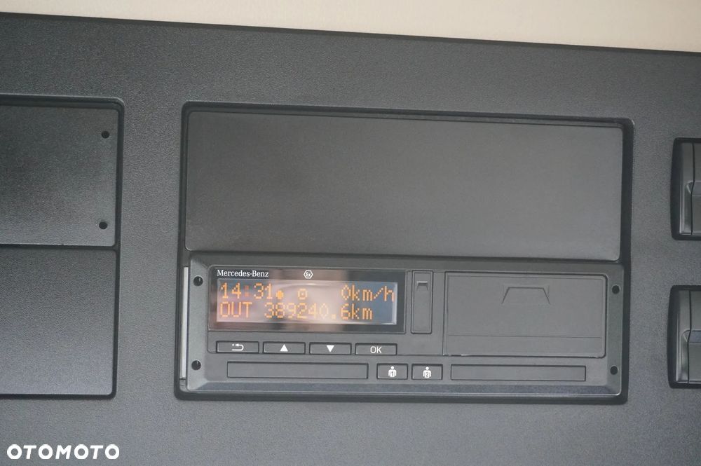 Mercedes-Benz Actros 1840 / NOWA ocynkowana laweta 9,2 m / kab. sypialna - 21