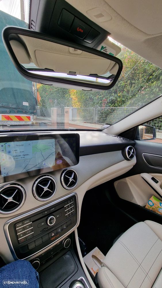 Mercedes-Benz GLA 180 d Urban - 5